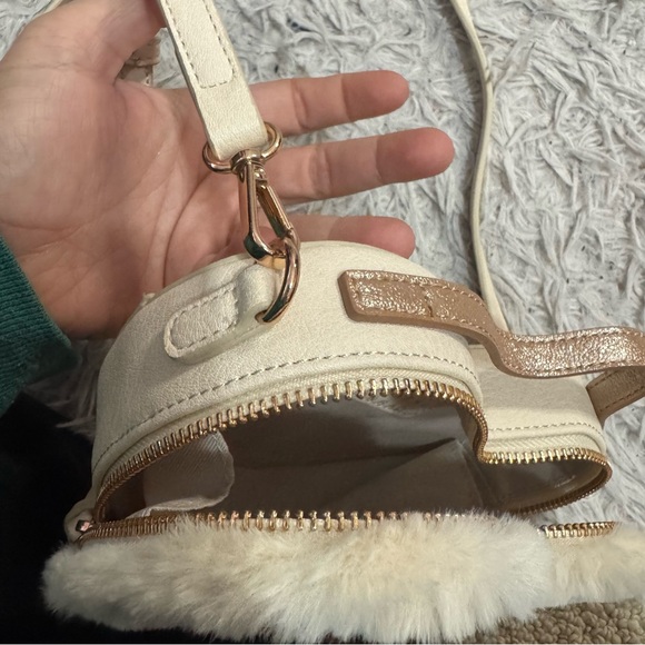 Lauren Conrad Cream Heart-Shaped Faux Fur Bag - Picture 5 of 9